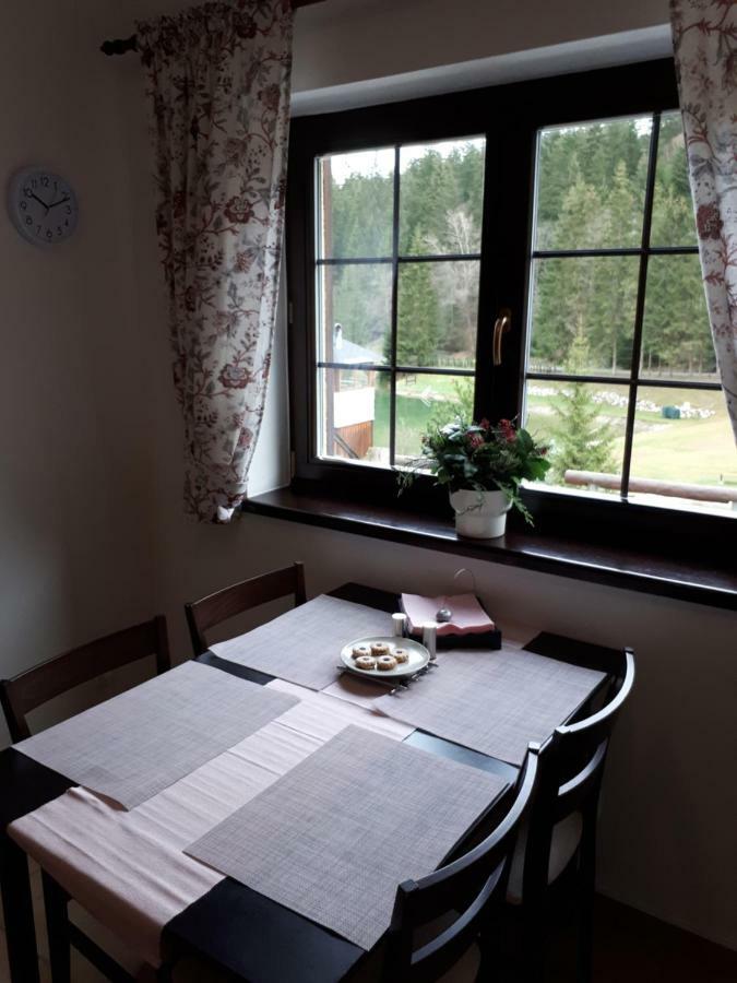 Hrabovo Renata 1 Apartman Rózsahegy Kültér fotó